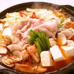 Công thức nấu lẩu hải sản kim chi Hàn Quốc